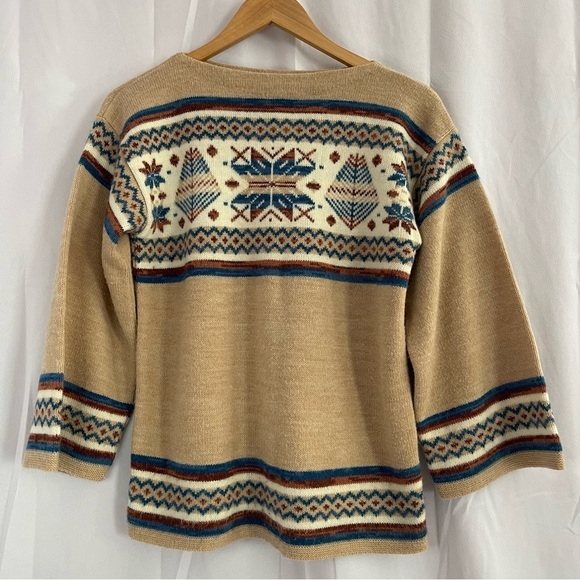 Vintage Sweaters - ❄️❄️❄️ Vintage Bell Sleeve Sweater pattern